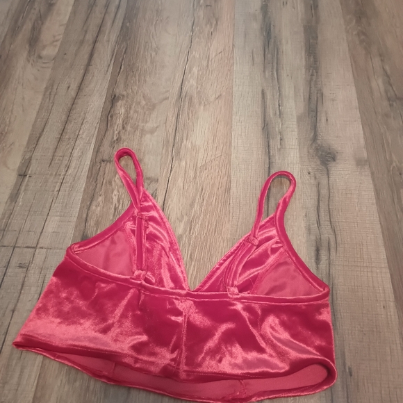 Top - Picture 3 of 4